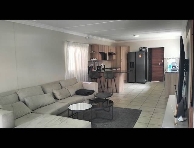 3 BEDROOM DUPLEX FOR SALE IN EQUESTRIA